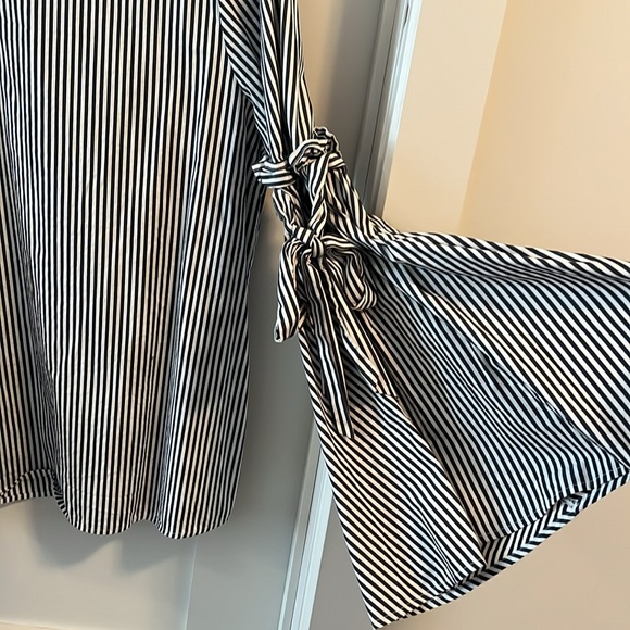 Stripe blouse - Picture 3 of 4